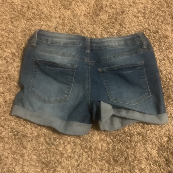 jean shorts - Picture 2 of 2